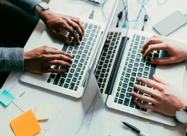 Aproximadamente 46.000 de estas ofertas de empleono requieren de experiencia laboral. FOTO: GETTY