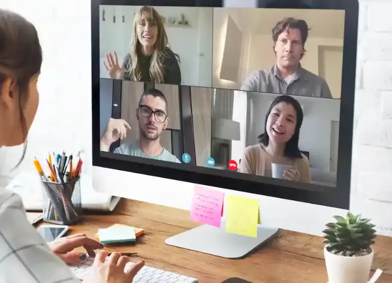 Persona ejerciendo su labor desde la modalidad del teletrabajo. FOTO: SHUTTERSTOCK