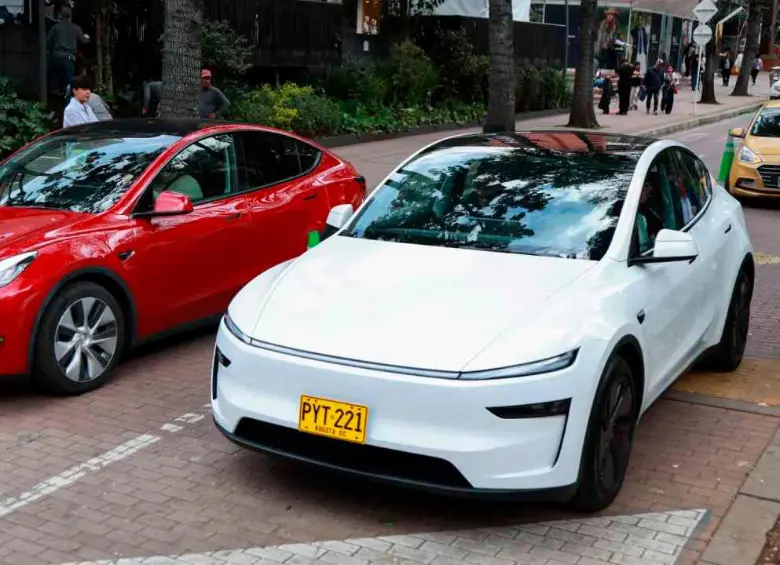 Los modelos Tesla Model Y y Tesla Model 3 lideraron las ventas en Medellín durante marzo, superando incluso a vehículos tradicionales. FOTO: CORTESÍA