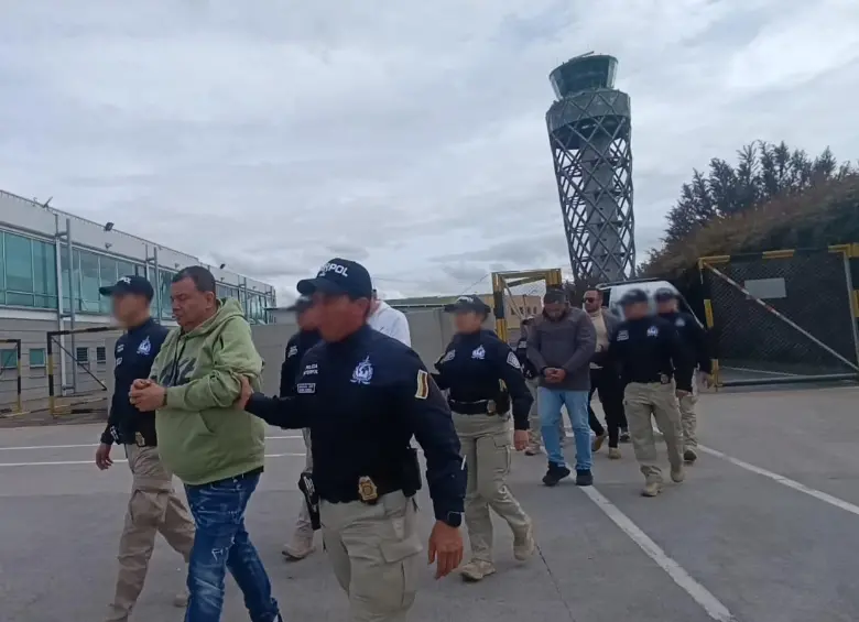 Extraditaron a Estados Unidos a nueve colombianos requeridos por narcotráfico; este es el perfil de cada uno