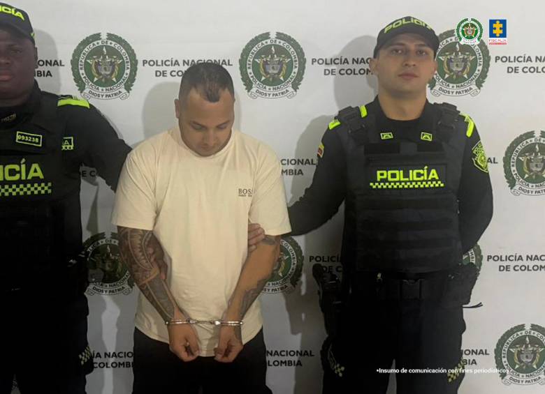 Lo capturaron en Envigado tras un año de investigación en el que lo lograron identificar como el principal responsable de la desaparición de María Camila Díaz Grajales. FOTO: Fiscalía General de la Nación