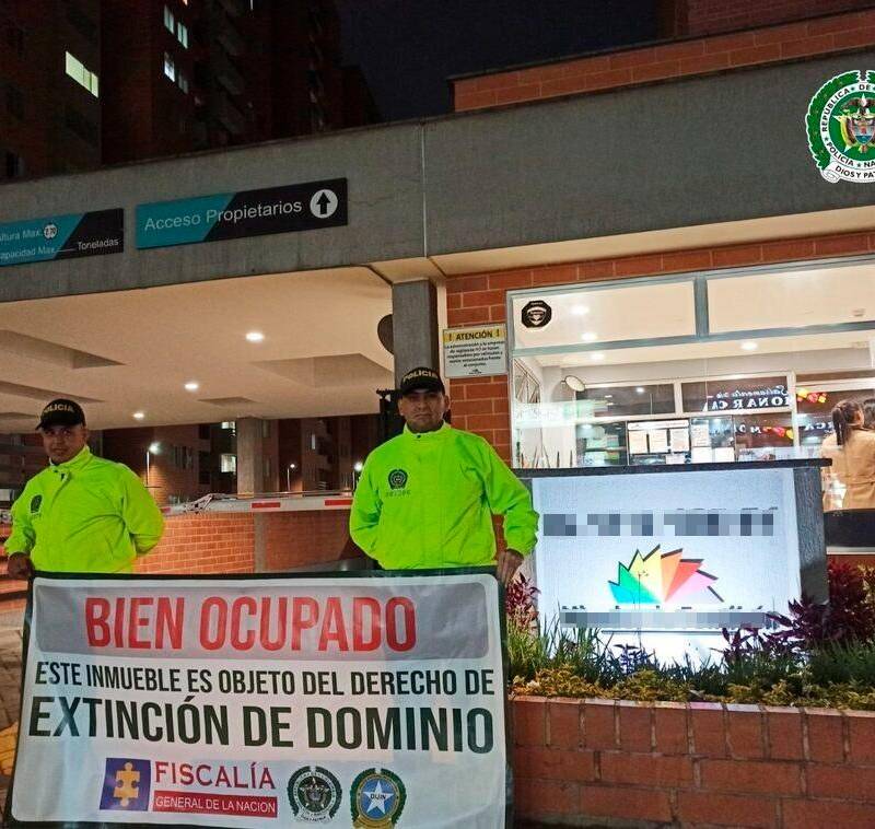 Entre los bienes ocupados con fines de extinción de dominio hay 7 inmuebles, 12 bienes inmuebles y 2 sociedades legalmente constituidas. FOTOS Cortesía Policía Antioquia