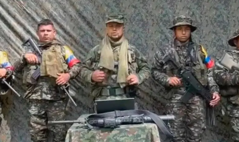 En el centro, Iván Jacobo Idrobo Arredondo (“Marlon Vásquez”). IMAGEN TOMADA DE VIDEO.