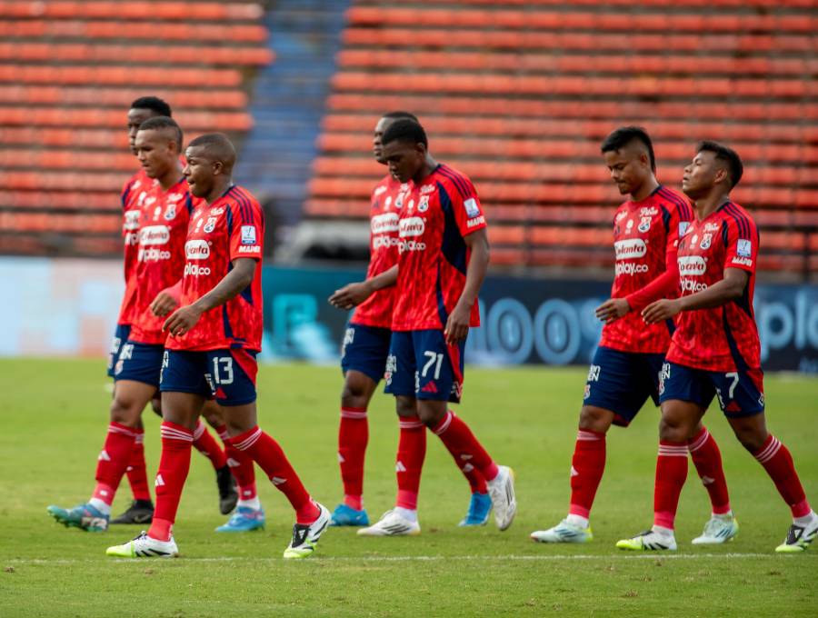 Varios futbolistas del cuadro rojo no cumplieron la expectativa que generó su llegada. Por el momento, no hay comunicado oficial por parte del Medellín sobre los movimientos en la plantilla. FOTO: Juan Antonio Sánchez