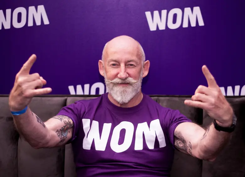 Chris Bannister, CEO de WOM Chile, asegura que esta empresa es la titular única de la marca. FOTO Colprensa