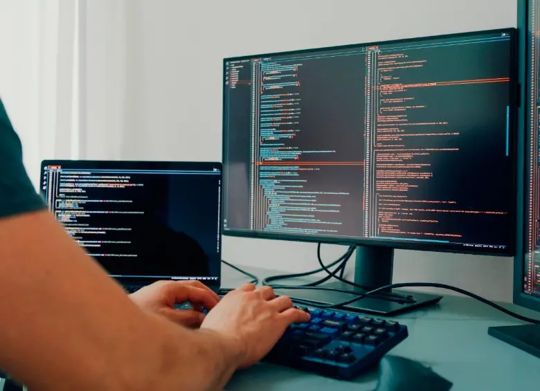 Un análisis de 85 sitios web que venden servicios de desnudez reveló que podrían tener un valor conjunto de hasta 36 millones de dólares al año. Foto Getty.