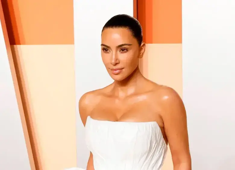 Cerca de diez sospechosos están siendo juzgados por el atraco a mano armada de joyas valoradas en 10 millones de dólares que sufrió la estadounidense Kim Kardashian en París. FOTO: Gettty