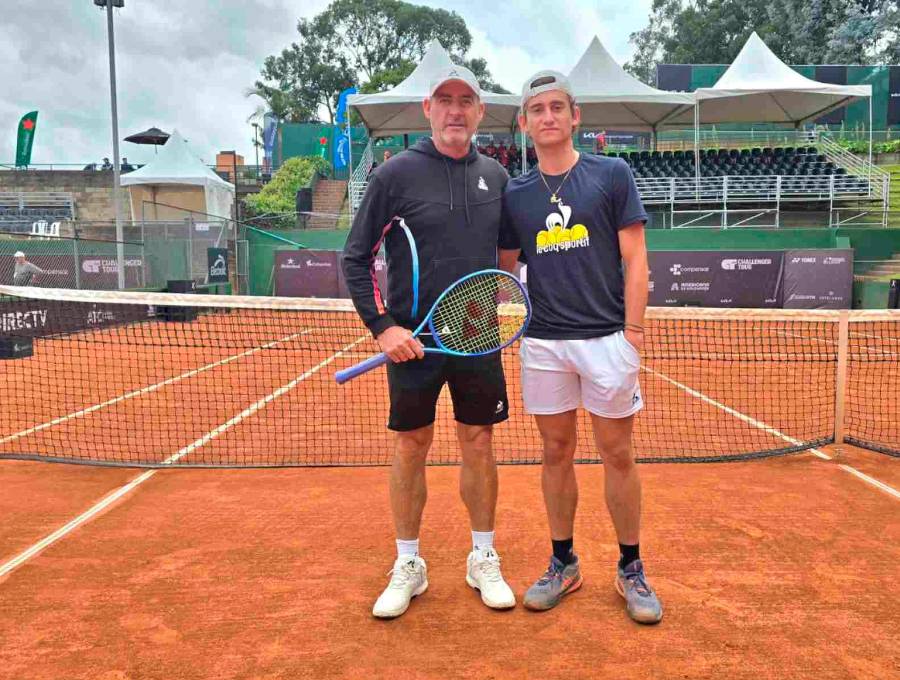 Miguel Tobón Jr y su padre, el legendario Miguel Tobón quien lo dirige en el KIA Open que se disputa en Bogotá. FOTO CORTESÍA 