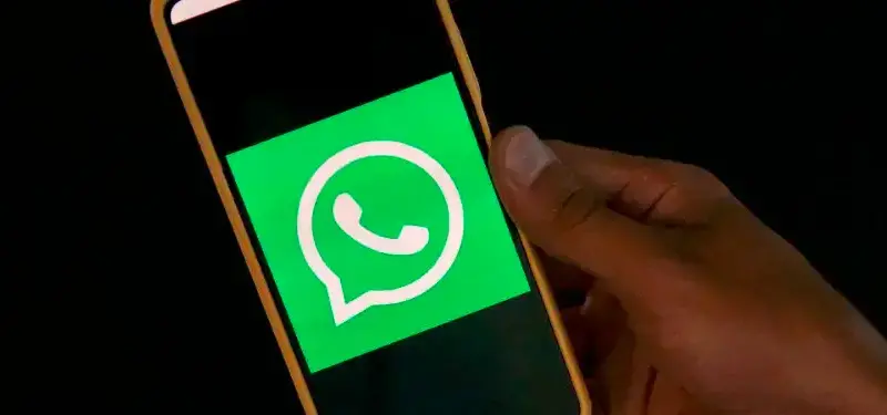 La nueva estafa que usan para robar WhatsApp en segundos: así funciona