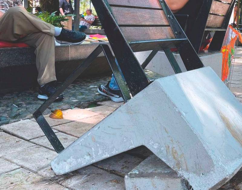 ¿Qué pasa en el parque de Belén? Están acabando hasta con las sillas