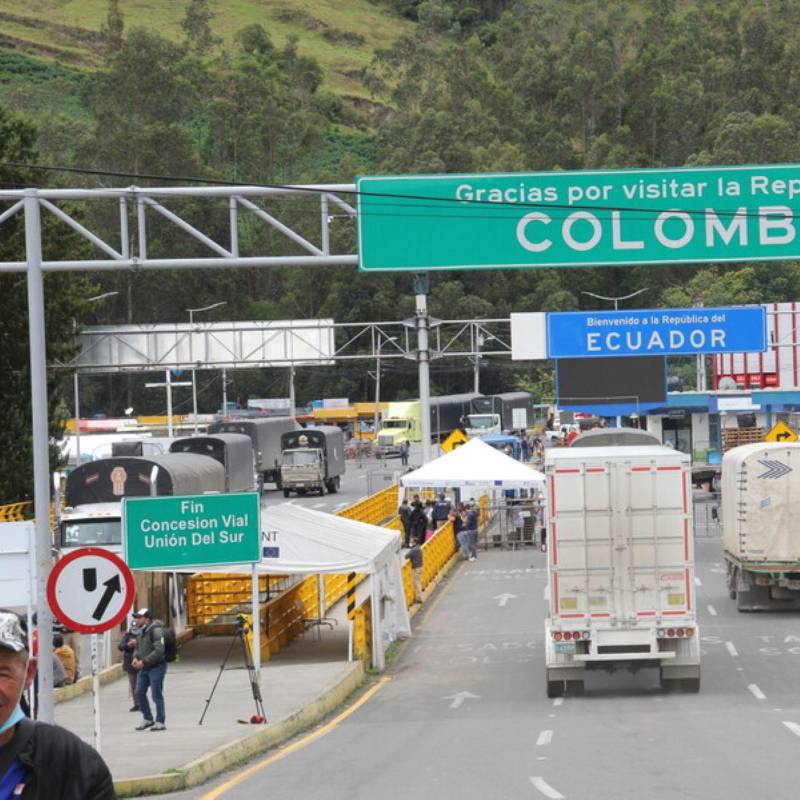 El Puente Internacional Rumichaca ha sido uno de los principales testigo de la tensión comercial existente entre Ecuador y Colombia. FOTO: Colprensa