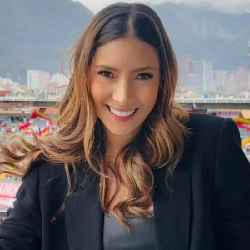 Un perfil de Facebook habría emitido afirmaciones falsas utilizando el nombre de la periodista Salomé Fajardo. FOTO: Tomada de X @Salomefajardo