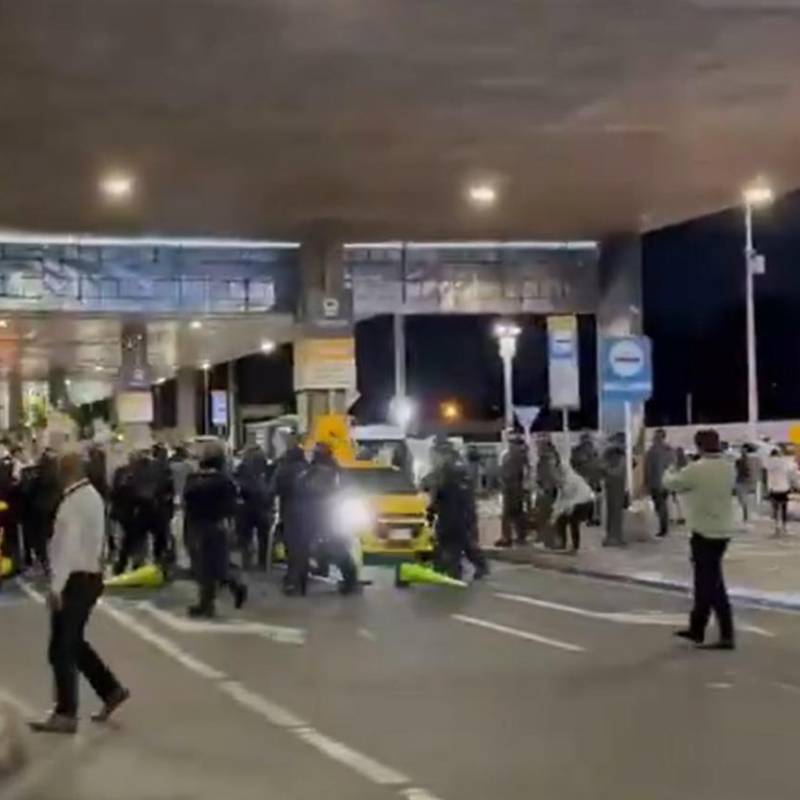 Protestas en el Aeropuerto Internacional El Dorado de Bogotá. FOTO: Captura de video 