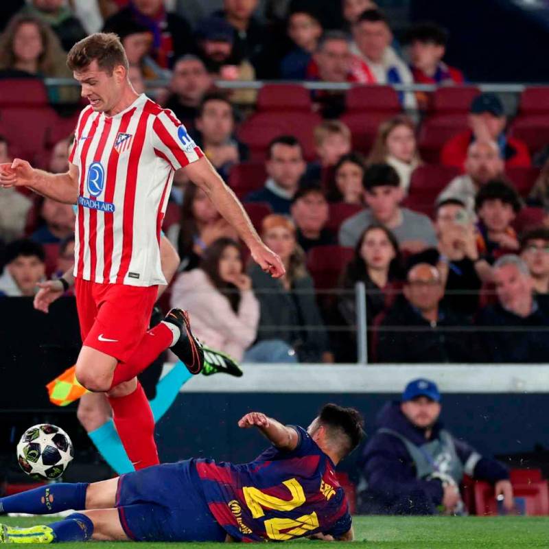 El Atlético de Madrid que dirige el argentino Diego Cholo Simeone dio la sorpresa en el Camp Nou y venció al Barcelona 0-2 en la ida de los cuartos de final de la Champions League. FOTO GETTY 