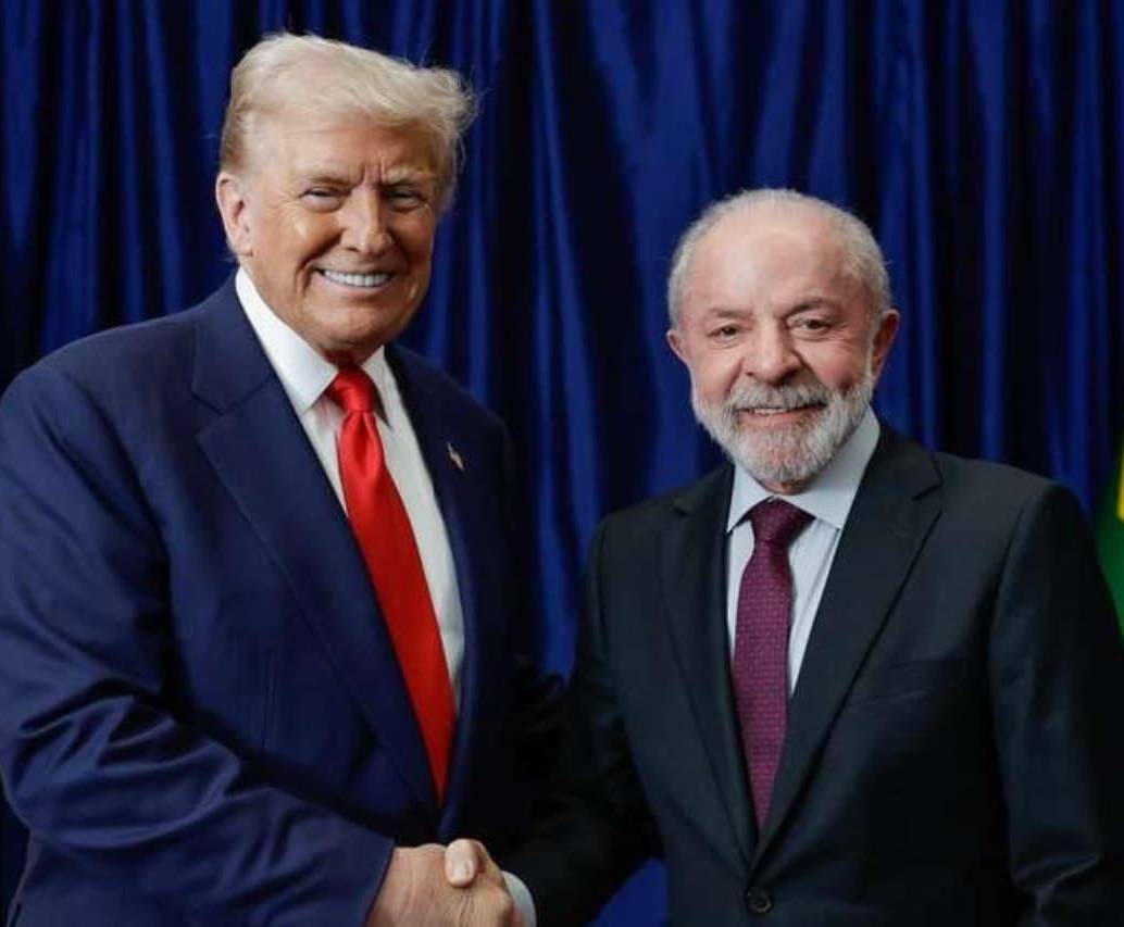 Donald Trump y Luiz Inácio Lula da Silva se reunieron para llegar a acuerdos sobre los aranceles y América Latina. FOTO: Tomada de X <i>@LulaOficial </i> Donald Trump y Luiz Inácio Lula da Silva se reunieron para llegar a acuerdos sobre los aranceles y América Latina. FOTO: Tomada de X <i>@LulaOficial </i>