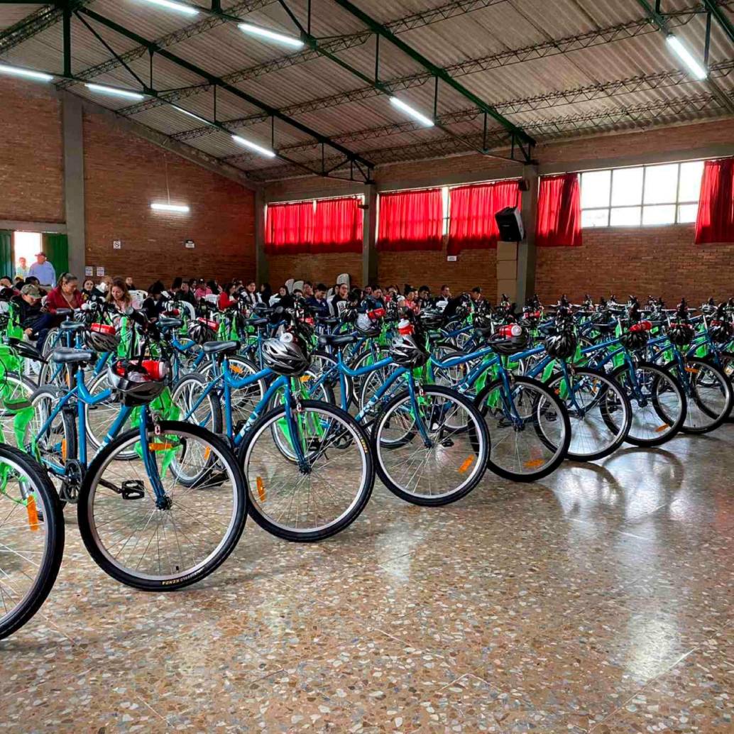 Estas son las bicicletas que fueron donadas para los estudiantes de los colegios de Tenjo, municipio de Cundinamarca. FOTO: Cortesía Fundación Esteban Chaves