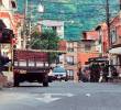 En este hecho, registrado en el barrio El Rosario, de Bello, un presunto miembro de Pachelly que coordinaría plazas de vicio en Marinilla resultó lesionado, junto con otras dos personas. FOTO: SANTIAGO OLIVARES TOBÓN
