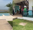 En el video difundido por la entidad se muestra una lujosa propiedad con vista a la playa. FOTO: Captura de video, SAE