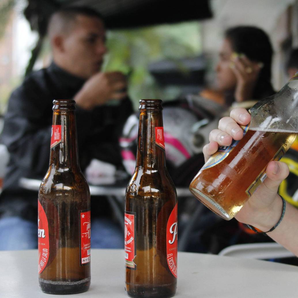 Descripción: Imagen dramatizada para ilustrar sobre la ley seca por elecciones. Fecha de evento: 17/04/2015. Foto: Robinson Sáenz Vargas Descripción: Imagen dramatizada para ilustrar sobre la ley seca por elecciones. Fecha de evento: 17/04/2015. Foto: Robinson Sáenz Vargas
