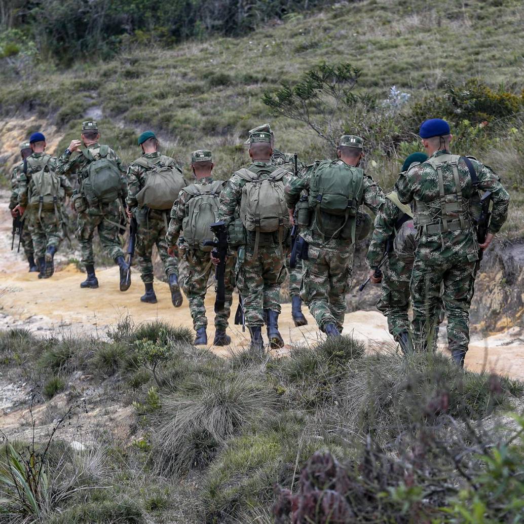 Un pelotón conformado por tres suboficiales y 31 soldados fue secuestrado por la comunidad en el departamento de Meta. Foto: El Colombiano