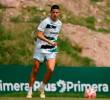 El volante colombiano James Rodríguez ha sido el capitán del equipo mexicano desde su llegada, en enero de este año. FOTO: TOMADA DEL X DE LEÓN DE MÉXICO