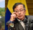 Delegación del gobierno de Gustavo Petro se reunió con las disidencias de alias Calarcá, quienes serían los responsables de un ataque a un helicóptero de la Policía en Amalfi. Fotos: Colprensa y redes sociales