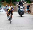 El colombiano Egan Bernal en acción en la etapa 16 de la Vuelta a España, que ganó este martes. FOTO: Tomada de X @lavuelta