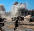 Un almacén donde se habían refugiado “decenas” de personas fue uno de los blancos de los bombardeos aéreos del ejército israelí en Ciudad de Gaza. FOTO: Xinhua