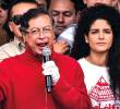 El presidente Gustavo Petro al lado de Yannai Kadamani, la ministra de Cultura, quien desciende de inmigrantes del Medio Oriente. <b><span class=mln_uppercase_mln> </span></b>FOTO<b><span class=mln_uppercase_mln> colprensa</span></b>