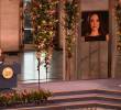 Ana Corina Sosa Machado, hija de la política venezolana Marina Corina Machado, recoge el Premio Nobel de la Paz en su nombre durante la ceremonia de entrega del Premio Nobel de la Paz en el Ayuntamiento de Oslo, Noruega.