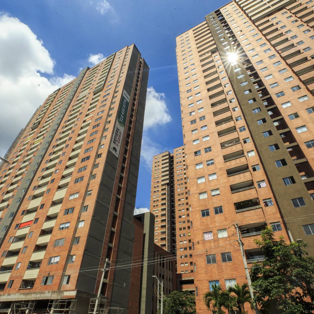 Según Camacol, la primera decisión que debe tomar el próximo Gobierno es el regreso del programa Mi Casa Ya, pero esta vez en una nueva versión, renovada, actualizada y mejorada. Foto: Camilo Suárez Según Camacol, la primera decisión que debe tomar el próximo Gobierno es el regreso del programa Mi Casa Ya, pero esta vez en una nueva versión, renovada, actualizada y mejorada. Foto: Camilo Suárez