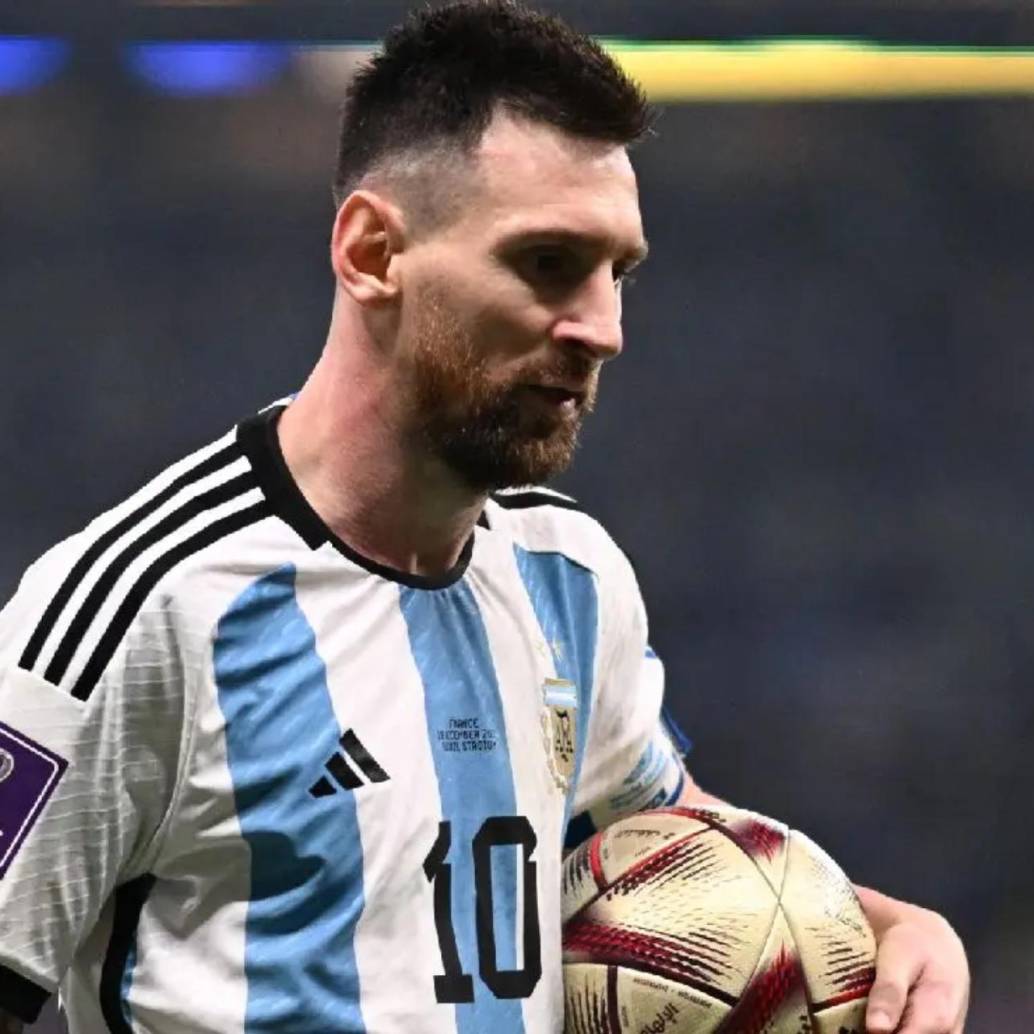 Lionel Andrés Messi Cuccittini, de 36 años, es el capitán de la Selección Argentina y pno podrá estar en los partidos contra El Salvador y Costa Rica. FOTO: AFP