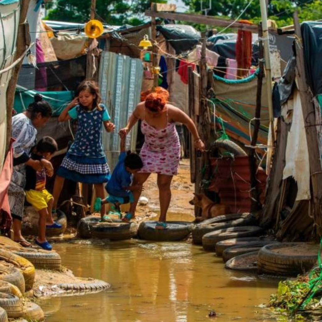 Las familias viven en condiciones graves de insalubridad. Padeciendo todo tipo de enfermedades. FOTO: Camilo Suárez.