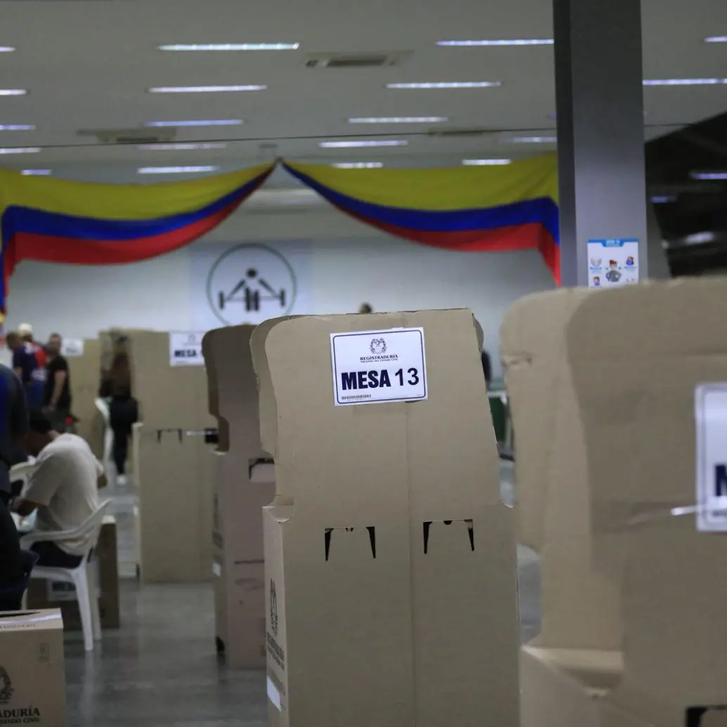 Panorama de la consulta presidencial del Pacto Histórico en Medellín. FOTO: Camilo Suárez Panorama de la consulta presidencial del Pacto Histórico en Medellín. FOTO: Camilo Suárez