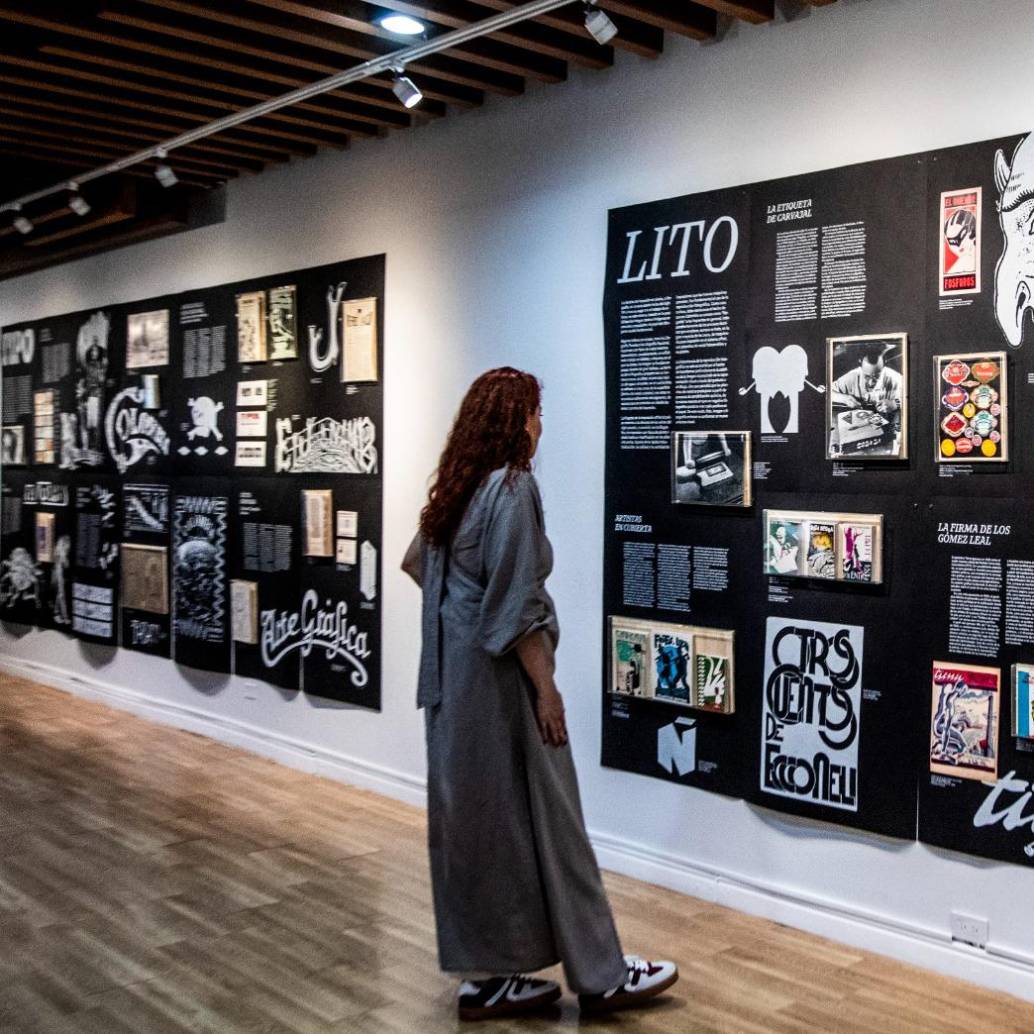 La exposición recorre la historia del diseño gráfico colombiano del siglo XX y está abierta al público en el tercer piso del Centro Cultural. FOTO Julio César Herrera La exposición recorre la historia del diseño gráfico colombiano del siglo XX y está abierta al público en el tercer piso del Centro Cultural. FOTO Julio César Herrera