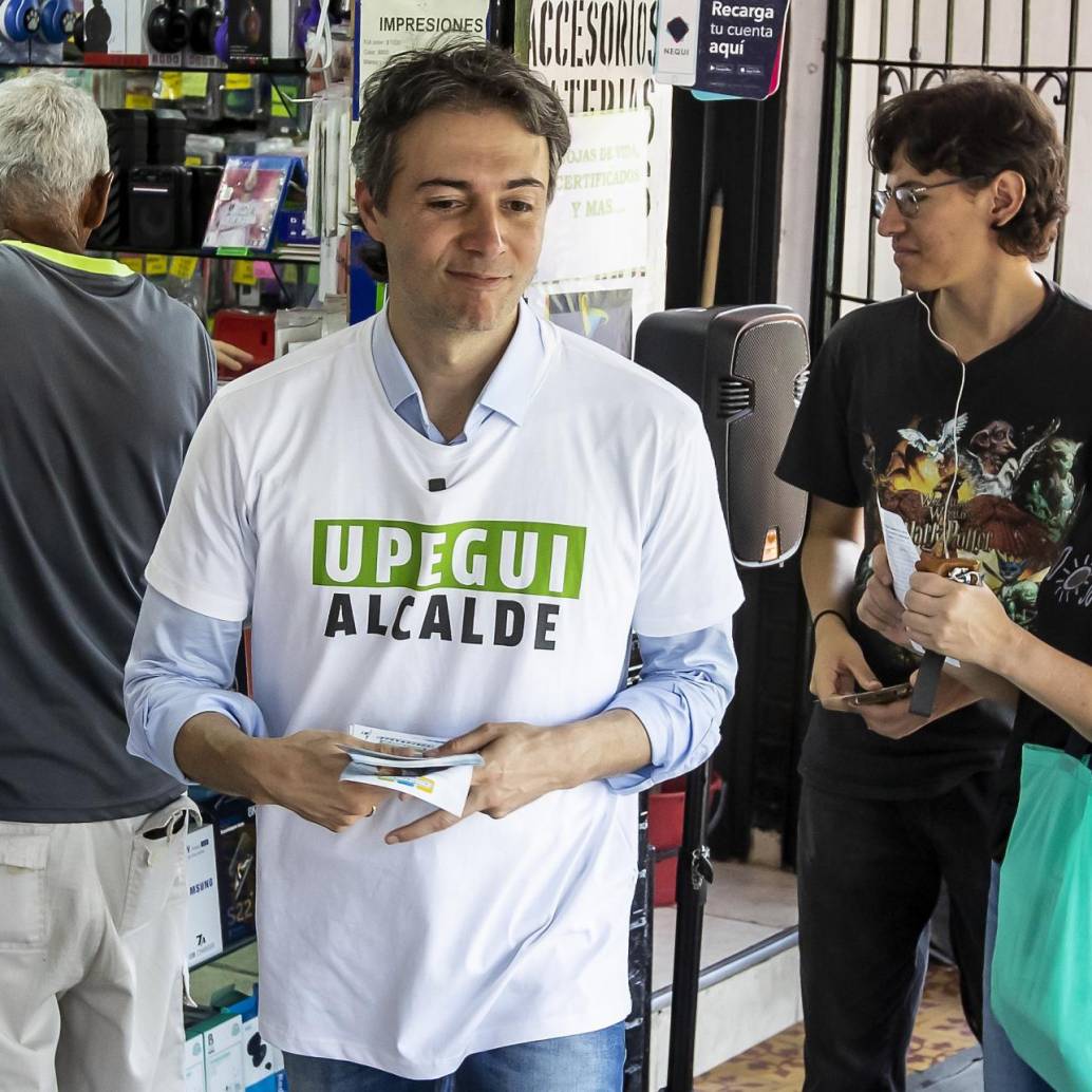 Daniel Quintero durante la campaña a la alcaldía del hoy concejal Juan Carlos Upegui. Foto: Jaime Pérez Munévar.