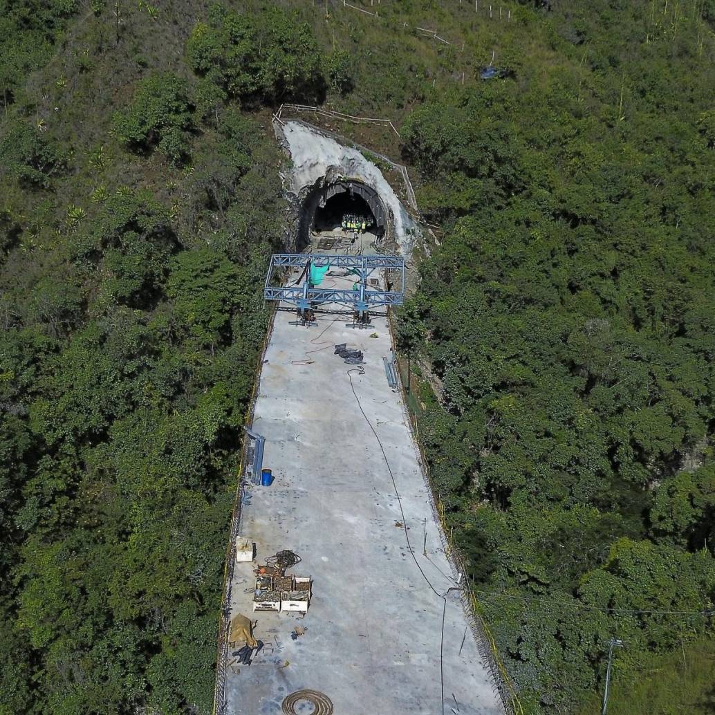 Al Túnel del Toyo, que será el más grande de América Latina, le faltaban $650.000 millones para terminar el tramo de la nación. Foto: Manuel Saldarriaga Quintero