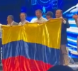 Los alcaldes fueron recibidos con aplausos y gestos de aprobación de los asistentes. Imagen: captura de video.