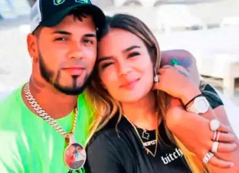 “Estás con Feid, pero sabes que eres mía”: Anuel le envía indirecta a Karol G