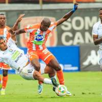 16 equipos de fútbol colombiano, entre los que se mencionan a Águilas Doradas y Envigado FC, serían sancionados por la SIC. FOTO CAMILO SUÁREZ 