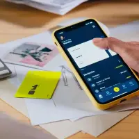 La competencia entre bancos tradicionales y digitales ha elevado las tasas y ampliado el menú de alternativas para que los ahorradores protejan su dinero y lo hagan crecer. FOTO: Cortesía Lulo Bank.