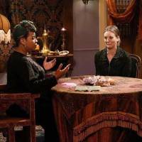 En The Big Bang Theory, Kimberly Hébert Gregory interpretó a la vidente Ms. Davora en una aparición especial del episodio The Anything Can Happen Recurrence. FOTO: Cortesía