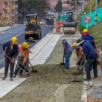 En Antioquia el programa de Obras por Impuestos aprobó en el último año recursos cercanos a $240.000 millones entre los cuales hay obras pública y dotaciones educativas, entre otras. FOTO JUAN ANTONIO SÁNCHEZ