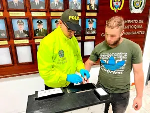 Alias Mono Leo fue capturado en el barrio Caicedo de Medellín. FOTOS Cortesía Policía Antioquia