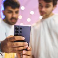 Esta semana se presentó en Colombia el Galaxy S26+, primer smartphone con tecnología de privacidad integrada en el panel. FOTO cortesía Samsung Colombia