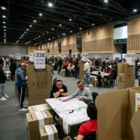 En el proceso ya se evidencian cambios frente al preconteo, con ajustes en la distribución de curules entre los partidos. FOTO: COLPRENSA-REFERENCIA