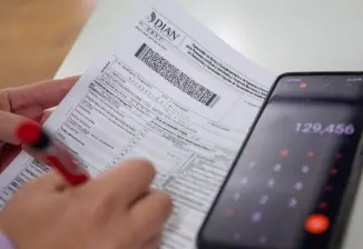 La DIAN inició el calendario de vencimientos tributarios con plazos clave desde abril para contribuyentes en Colombia. FOTO EL COLOMBIANO