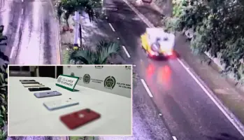 Los dos ladrones aprovecharon que las víctimas estaban distraídas jugando el partido para robarles. FOTOS: Cortesía Policía Metropolitana