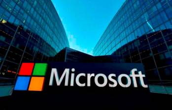 La Unión Europea investigará a Microsoft por su importante inversión en OpenIA. Foto: AFP. 