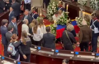 María Claudia Tarazona es la esposa de Miguel Uribe Turbay. FOTO captura de video
